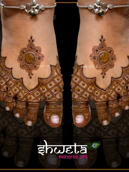 Bridal Feet & Leg Designs photo 9