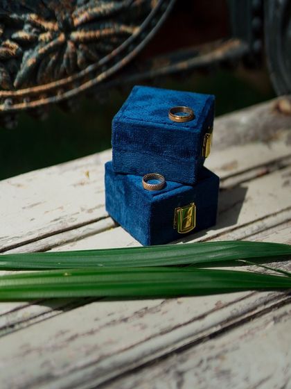 Wedding Stories - Wedding Photography & Cinematography Grand Designs: Decor & Details photo 5