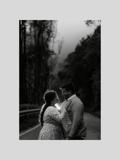 Studio WE Weddings - Pre-Wedding & Engagement Services Pre-Wedding Shoots: Nature & Scenic Escapes photo 19