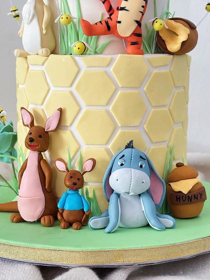 Uthishta Kumar - Custom Celebration Cakes Whimsical Cakes for Kids photo 5