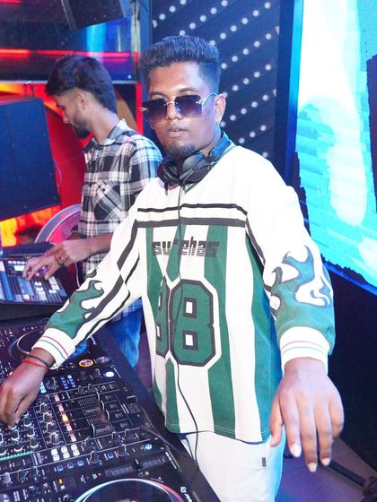 Jezzter - DJ Services Club Nights & Residencies photo 11