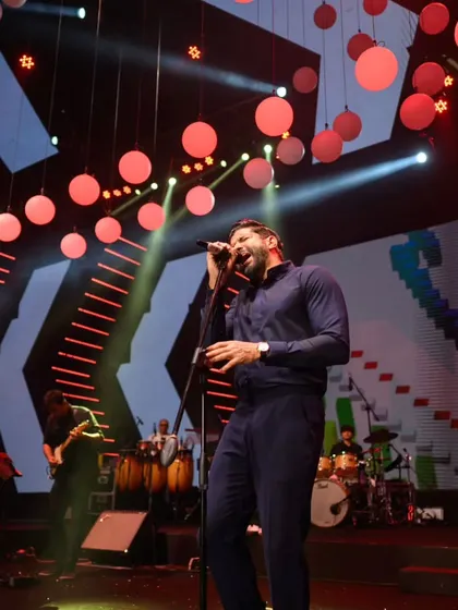 Farhan Akhtar's stage presence is unmatched. We were thrilled to bring his energy to this celebration, creating a core memory for our clients.