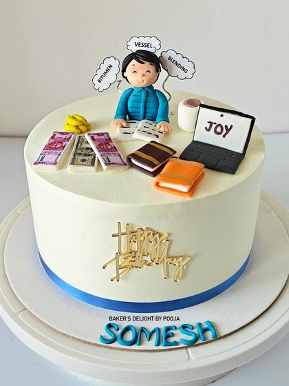 The Art of Detail: Custom Figurines & Toppers photo 14