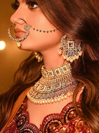 It's all in the details. This close-up on a bridal jewelry set highlights the craftsmanship of the product. I focus on capturing the sparkle and texture that make luxury accessories desirable for high-end ethnic wear campaigns.
