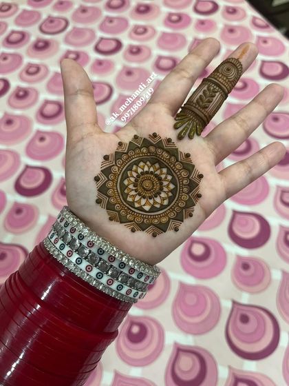 Abhishek Kumar - Bridal Mehndi Elegant Back of Hand & Minimalist Designs photo 6