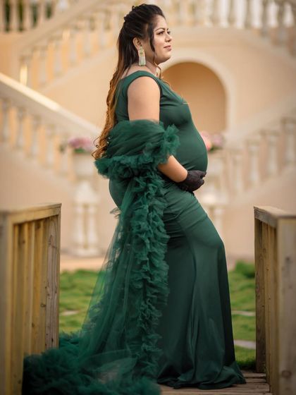 Solo Maternity Portraits photo 6