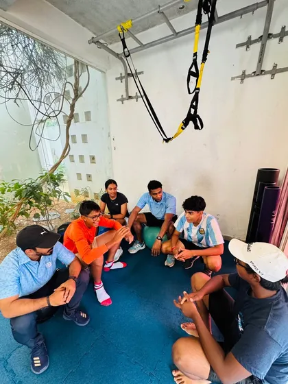 In the gym, our athletes work on golf-specific strength. Whether it's a bench press, a group discussion with a trainer, or single-leg exercises for stability, every movement has a purpose.