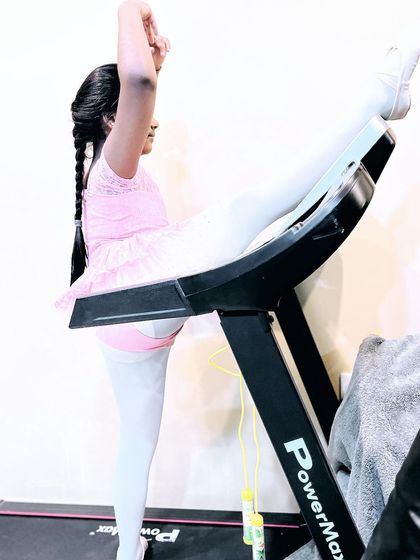 Subham Chail Performing Arts - Dance Instruction Ballet Training (Grace & Discipline) photo 36