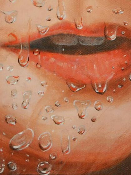 This detail of the lips and chin shows the realism of the water droplets. Each one is individually painted with its own highlights and shadows to create a convincing 3D effect on the canvas.