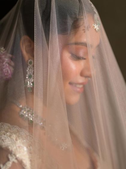 Soft & Radiant Glam photo 39