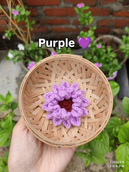 My blooming flower hairpins, available in green, purple, blue, red, and yellow. They are perfect for a sun-kissed, floral look.