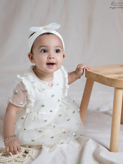 Sitter Sessions: 6-8 Months photo 14