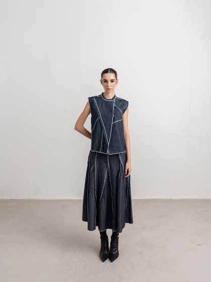 A direct, full-length shot of the same Nakateki outfit. This type of clean, centered composition is essential for lookbooks and e-commerce, as it clearly displays the product.