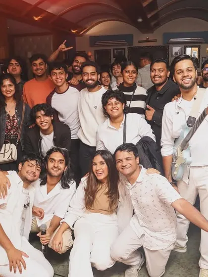 The post-gig group photo with our friends and fans who came out to support us at Woodside Inn. This is what our community is all about.