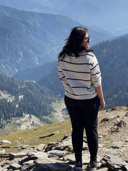 Gurpreet Kaur - Yoga & Mindfulness Instruction The Mountain Girl's Diary photo 10