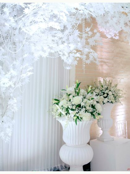 Elegant White & Pastel Dreamscapes photo 8
