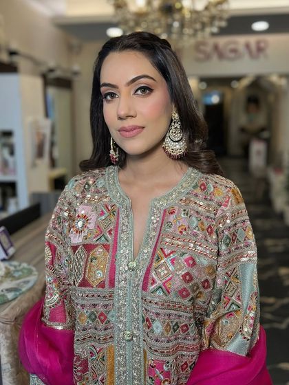 A final portrait in the studio, capturing the complete Roka-ready look with its touch of tradition.