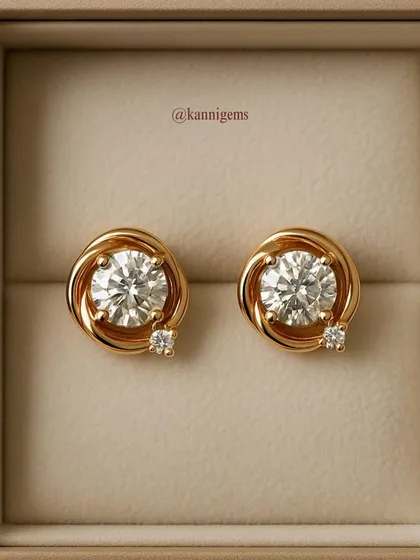 Designed to complement your every move, these gold and diamond studs blend timeless craftsmanship with a modern, swirling edge. They are the kind of piece that never needs an occasion.