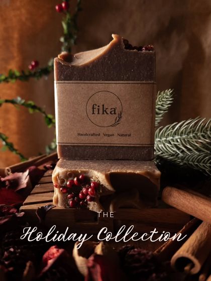 My Holiday Collection has arrived, featuring luxurious, limited edition artisanal soap bars. This photo shows my Vanilla Bean soap, topped with pink peppercorns, resting on a bed of cinnamon sticks and festive potpourri.