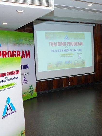 Another speaker at the IAI training program.