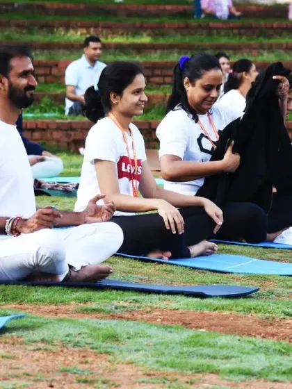 Art of Living - Spiritual Retreats & Campus Experience The Spirit of Seva (Selfless Service) photo 11