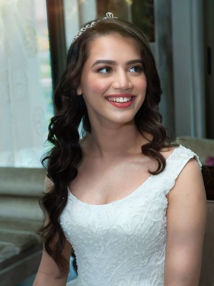 Timeless Christian Brides photo 18