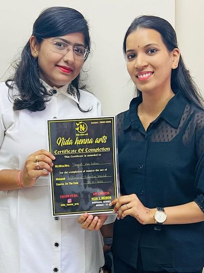 Another proud graduate from my professional mehandi course. I am excited to see the beautiful art she will create.