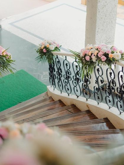 Flinters Management - Custom Wedding Design & Decor Creative Mehendi Designs photo 17