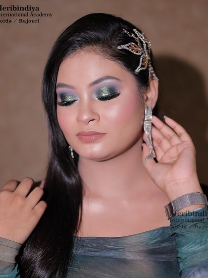 This look is for the bold and adventurous. I teach advanced color theory and application for creating stunning, multi-chrome eye makeup.