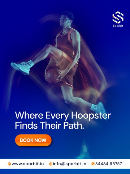 We offer a customized path for every player to find their strengths. The motion blur in this image signifies the dynamic and fast-paced training we provide for advanced skill acquisition.