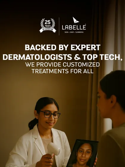 Every treatment plan is backed by our team of expert dermatologists and the latest in wellness technology. Here you can see a personalized consultation in progress, where we analyze your specific needs to create a customized and effective treatment for you.