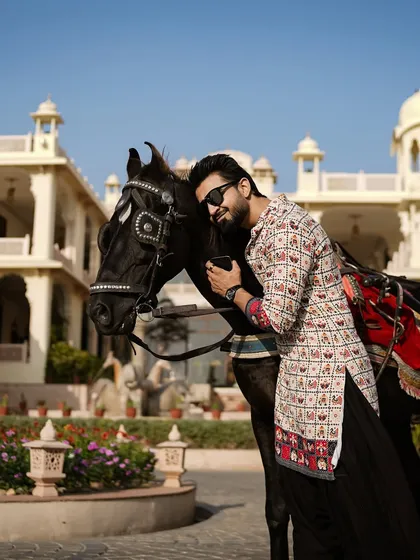 Majnu bhai and I share the same interest. A fun moment with a beautiful horse in Jaipur. My love for adventure and unique experiences is part of what makes me who I am.