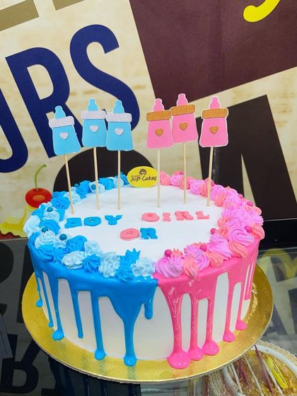 Baby & First Birthday Cakes photo 6