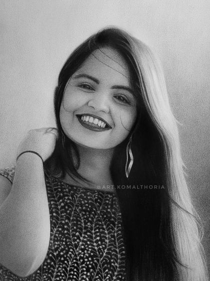 A commissioned A4 self-portrait, where I focused on capturing a bright, joyful smile and the flow of long hair.