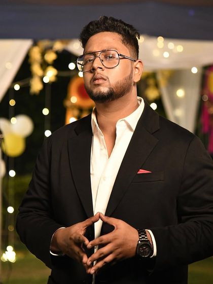 Flipping the vibe with a cleaner look. I'm not just a rapper, I'm an artist, and my style reflects that.