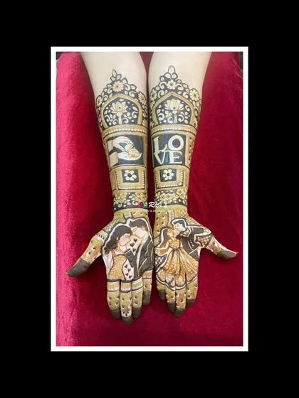 This design was created for a 25th wedding anniversary, proving that beautiful mehendi is for every milestone. It features then-and-now portraits of the couple to celebrate their journey.