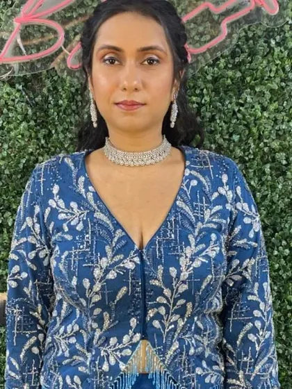 A front-facing view of the minimal engagement makeup. This style is perfect for clients who want to look polished and put-together without feeling heavily made up.