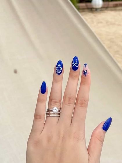 The Palette - Nail Art & Care Hand-Painted & Intricate Art photo 7