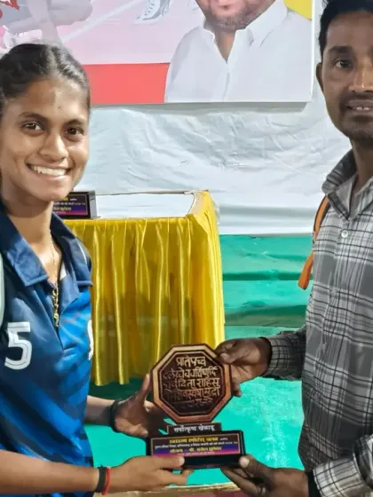 Devika Ahire, awarded Best Player of the Tournament at the Mumbai-Suburban District Championship 2025.