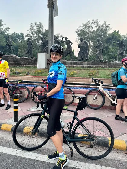 Posing with her Scott bike at our favorite photo spot.