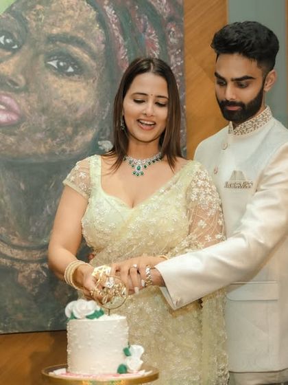 Engagement & Pre-Wedding Sessions photo 5