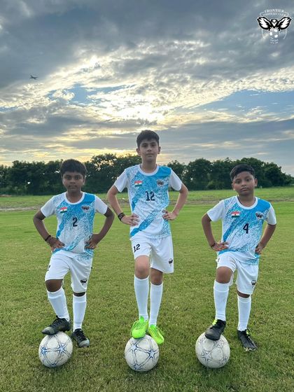 Our champs are ready to take over the field. We train players from 8 years and up, giving them a chance to play in professional state leagues.