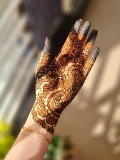 The Beautiful Henna Stain photo 21