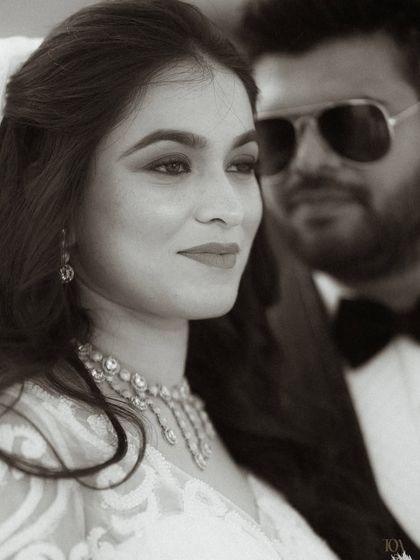 Christian & Modern White Weddings photo 44