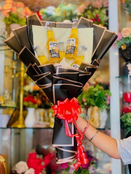 Money & Drink Bouquets photo 6