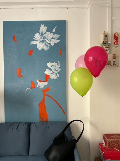 A quiet moment at home, with one of my finished canvases and some celebratory balloons. My art is a part of my life, and my life is a part of my art.