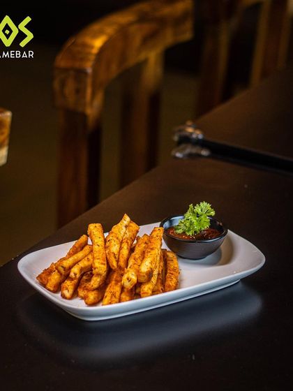 Crispy, spicy, and perfect for munching on during a match. Our peri peri fries are a key part of our T20 special menu.