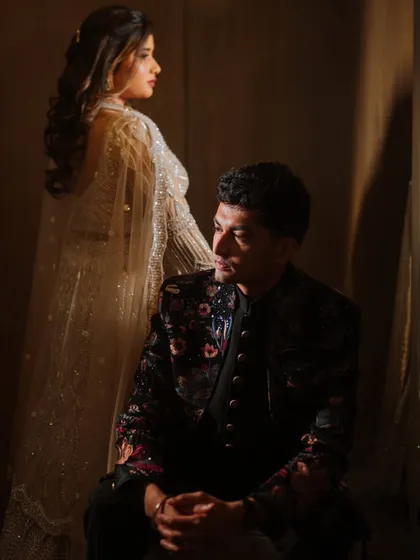 Using shadows and a single light source, I created this dramatic and moody portrait of Kiran and Veer. This style is perfect for couples looking for artistic and unconventional engagement photos.
