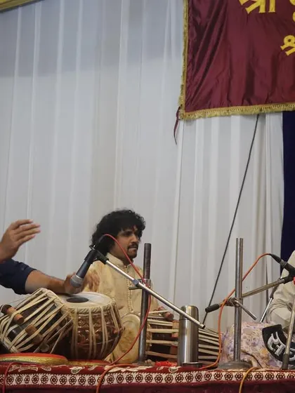 Another shot from the sacred music festival at Nrusinhawadi, accompanying a devotional recital.