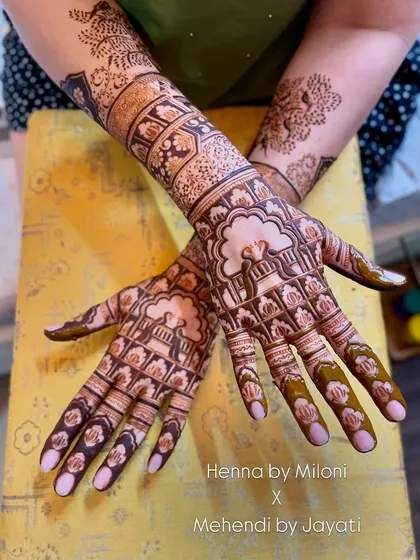 Another view of the collaborative jharokha design, showing the tree of life motif on the upper arms.